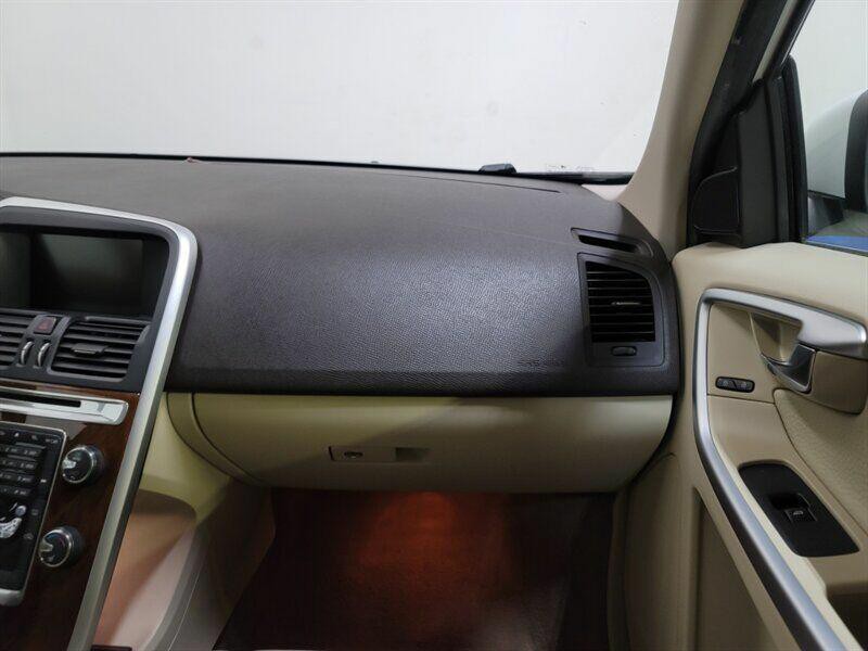 2012 Volvo XC60 Image 19