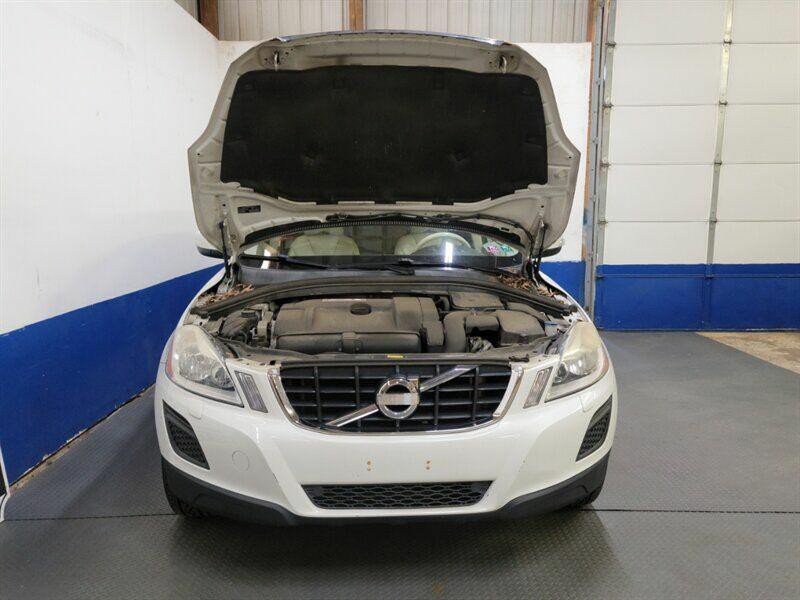 2012 Volvo XC60 Image 23
