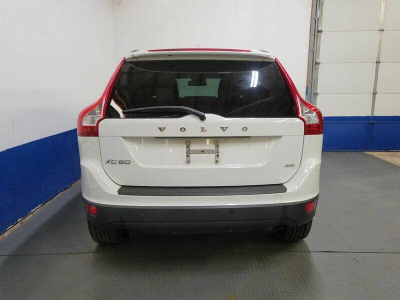 2012 Volvo XC60 Image 25