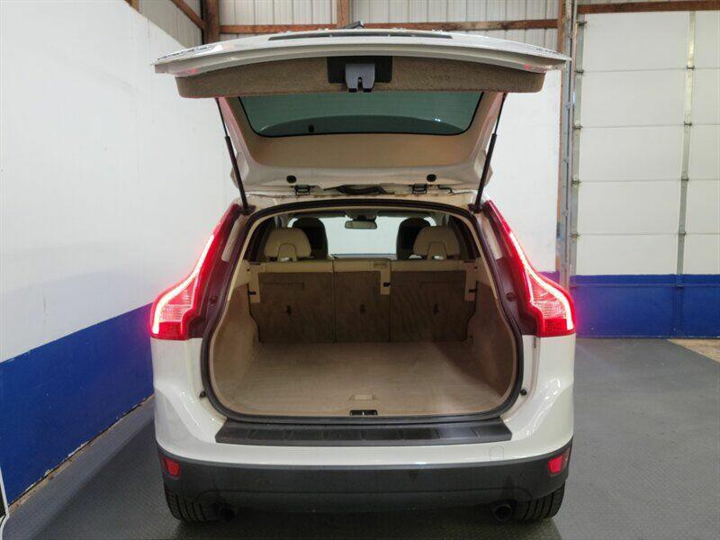 2012 Volvo XC60 Image 26