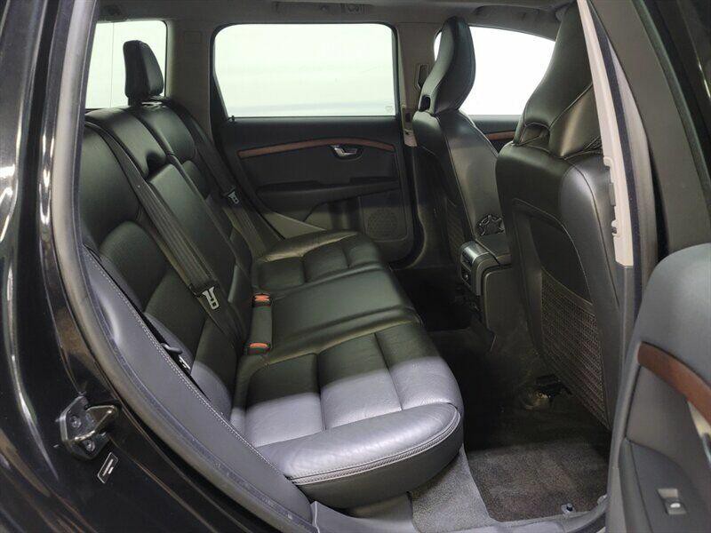 2011 Volvo XC70 Image 33