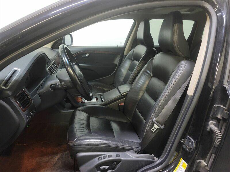 2009 Volvo XC70 Image 4