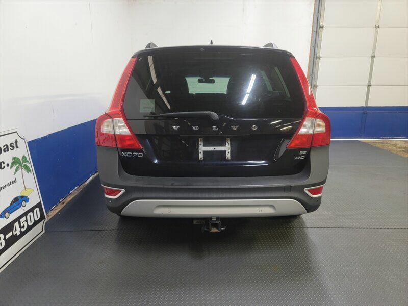 2009 Volvo XC70 Image 14