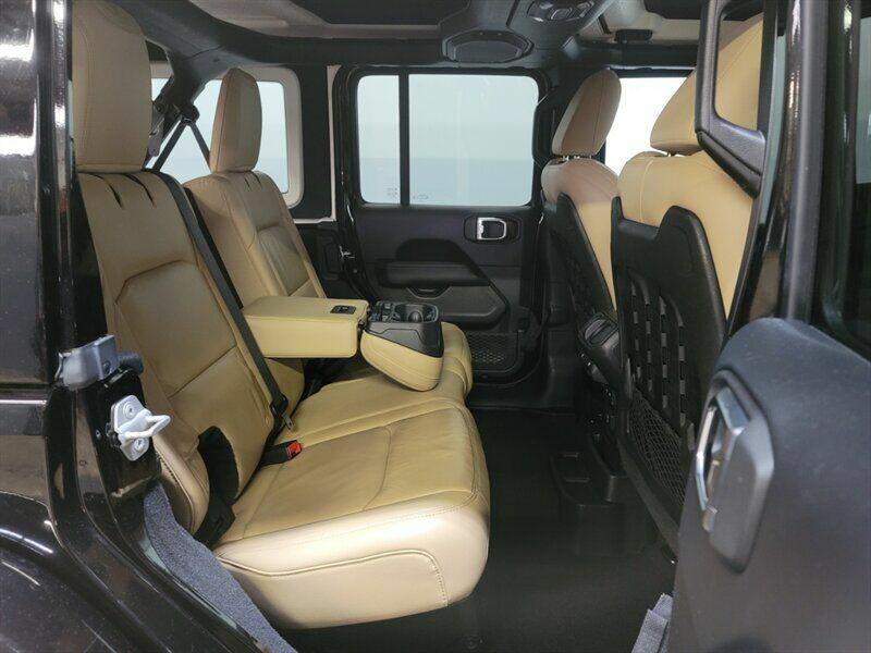 2018 Jeep Wrangler Unlimited Image 37