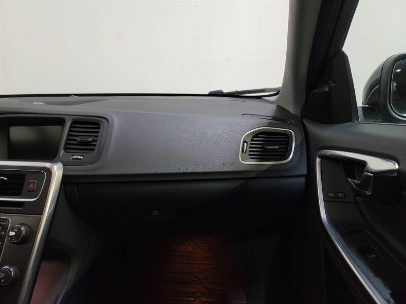 2012 Volvo S60 Image 15