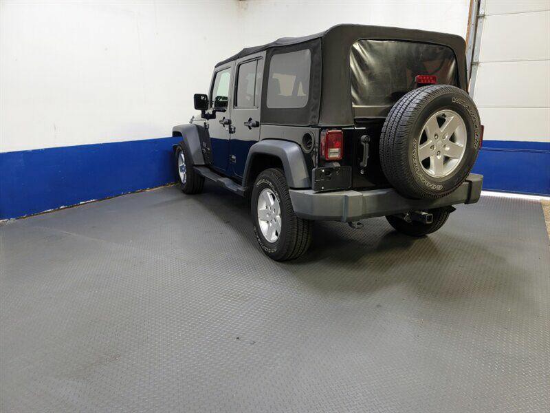 2009 Jeep Wrangler Unlimited Image 19