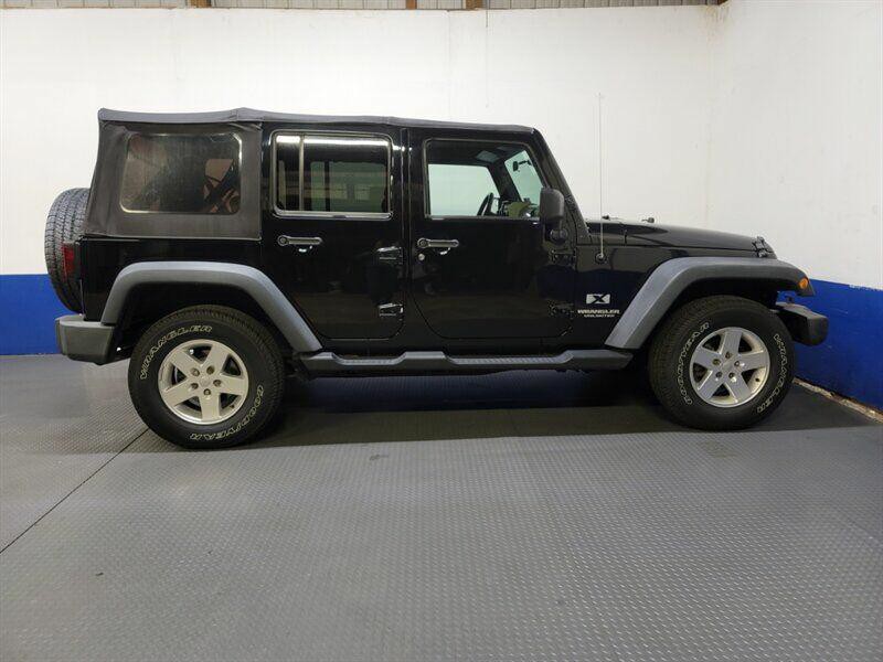2009 Jeep Wrangler Unlimited Image 24