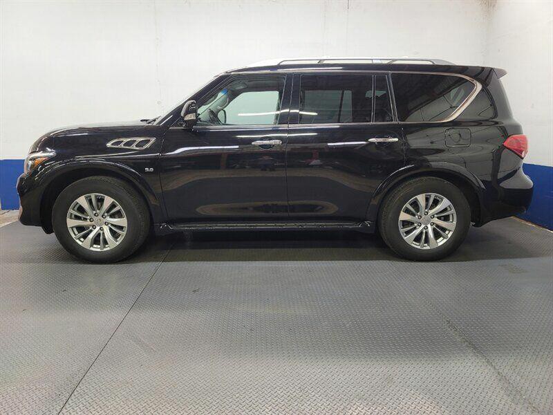 2017 INFINITI QX80 Image 2