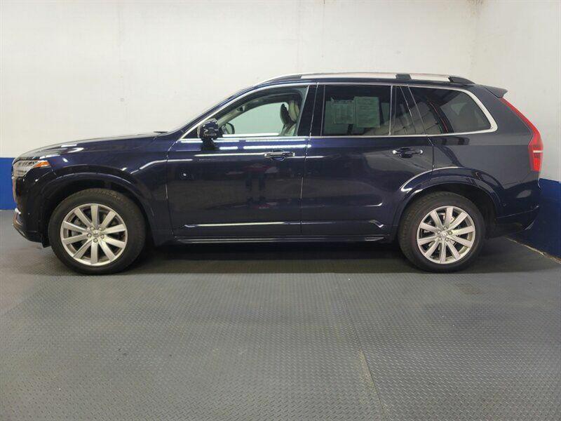 2016 Volvo XC90 Image 2