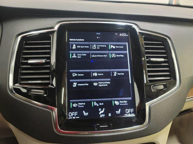 2016 Volvo XC90 Image 16