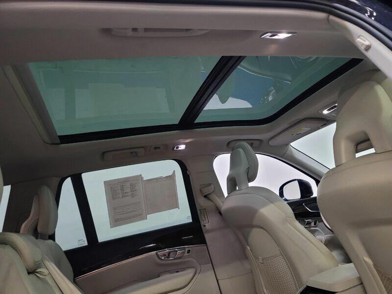 2016 Volvo XC90 Image 42