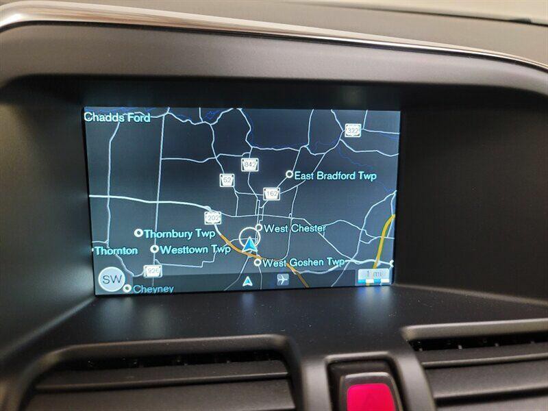 2016 Volvo XC60 Image 17