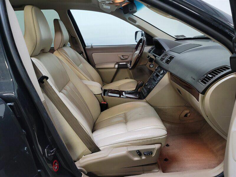 2013 Volvo XC90 Image 31