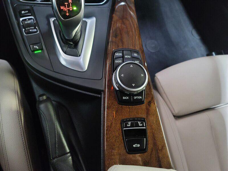 2015 BMW 4 Series Image 23