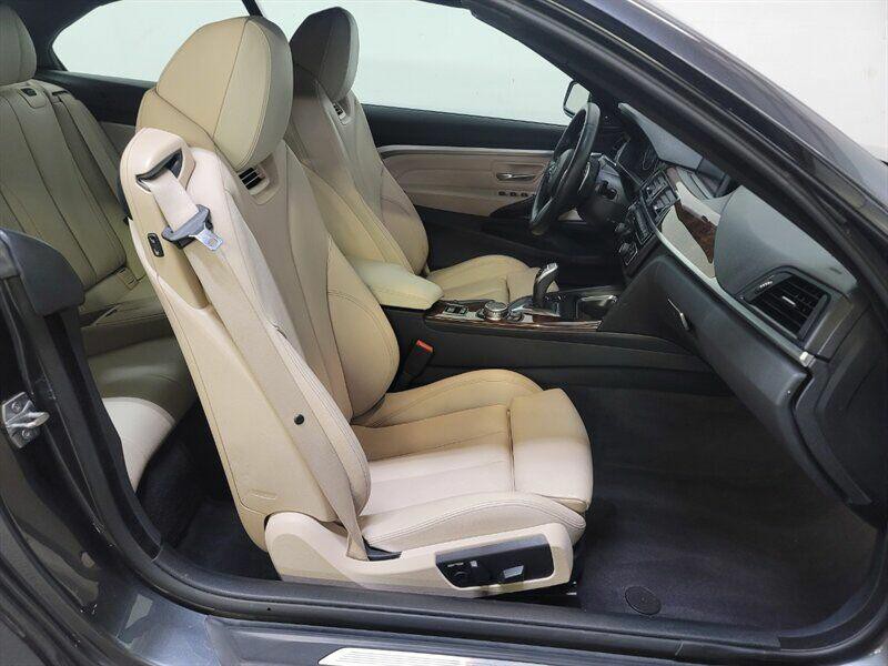 2015 BMW 4 Series Image 39
