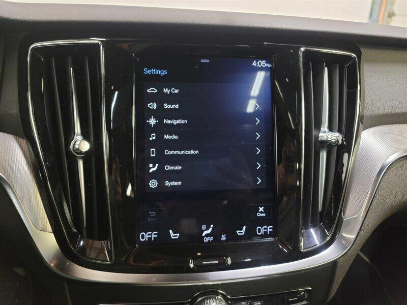 2019 Volvo S60 Image 11