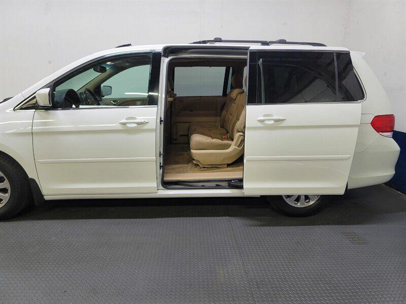2009 Honda Odyssey Image 3