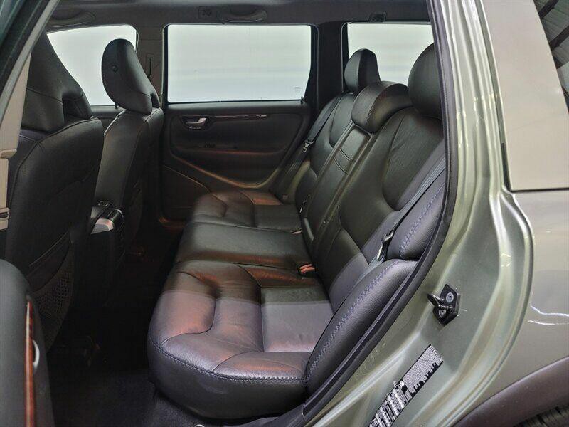 2006 Volvo XC70 Image 4