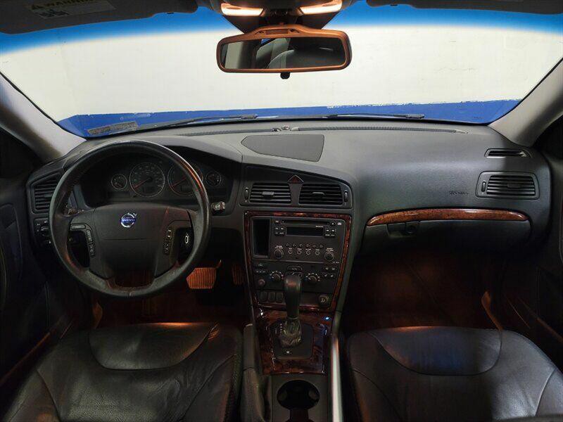 2006 Volvo XC70 Image 5