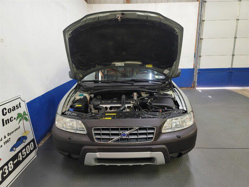 2006 Volvo XC70 Image 13