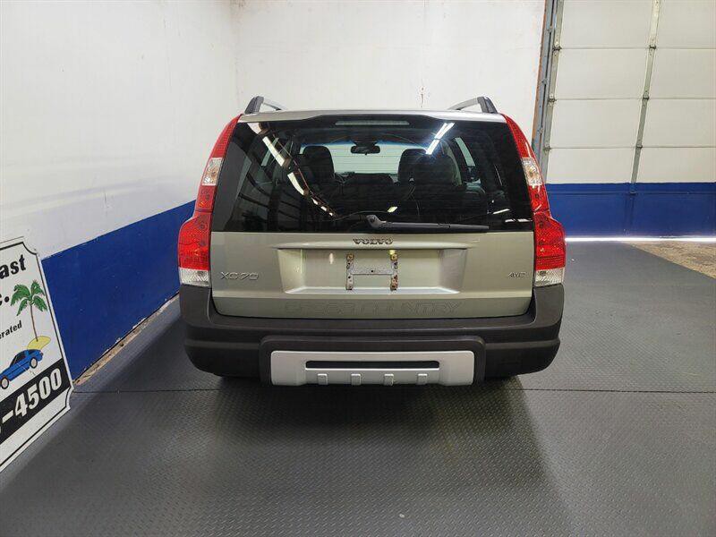2006 Volvo XC70 Image 16