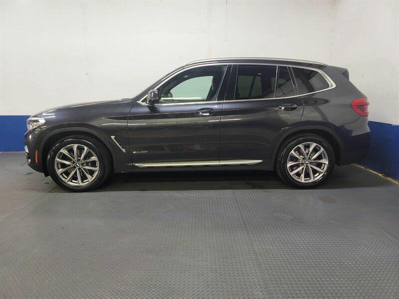 2018 BMW X3 Image 2