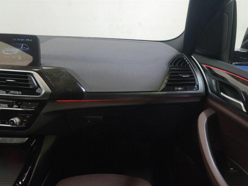 2018 BMW X3 Image 21