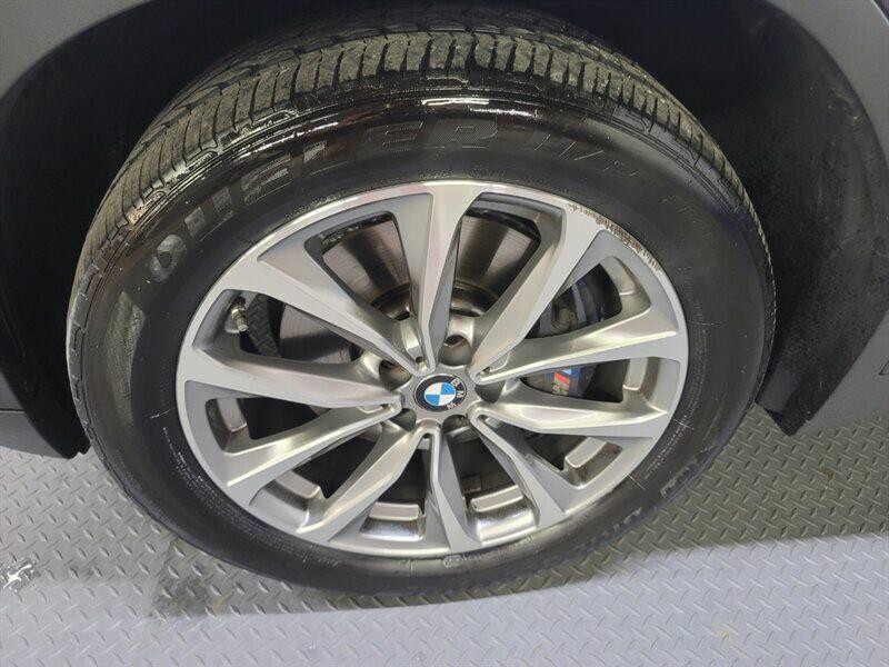 2018 BMW X3 Image 24