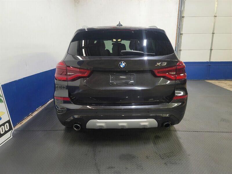 2018 BMW X3 Image 28