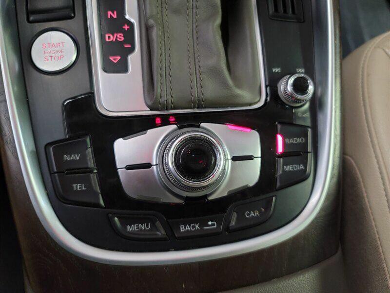 2015 Audi Q5 Image 17
