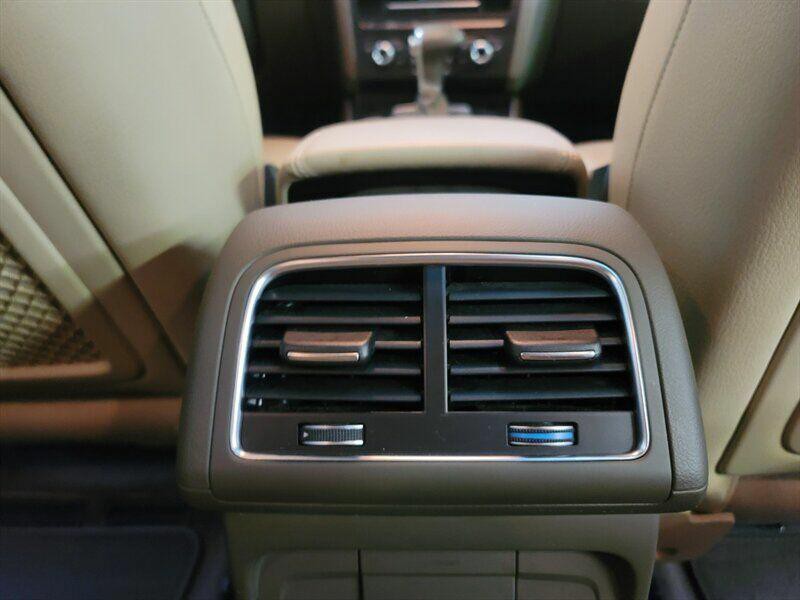 2015 Audi Q5 Image 28
