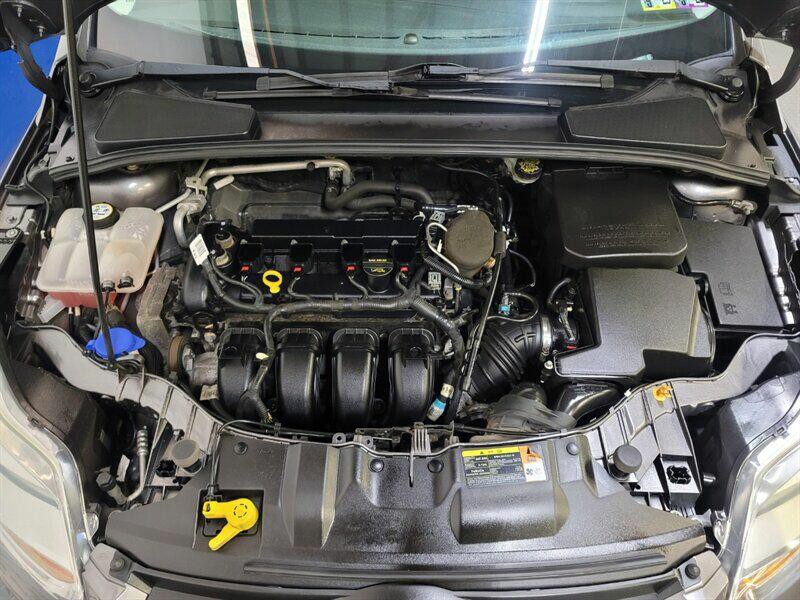 2013 Ford Focus Image 18