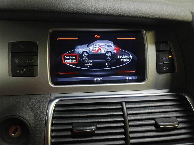 2013 Audi Q7 Image 12