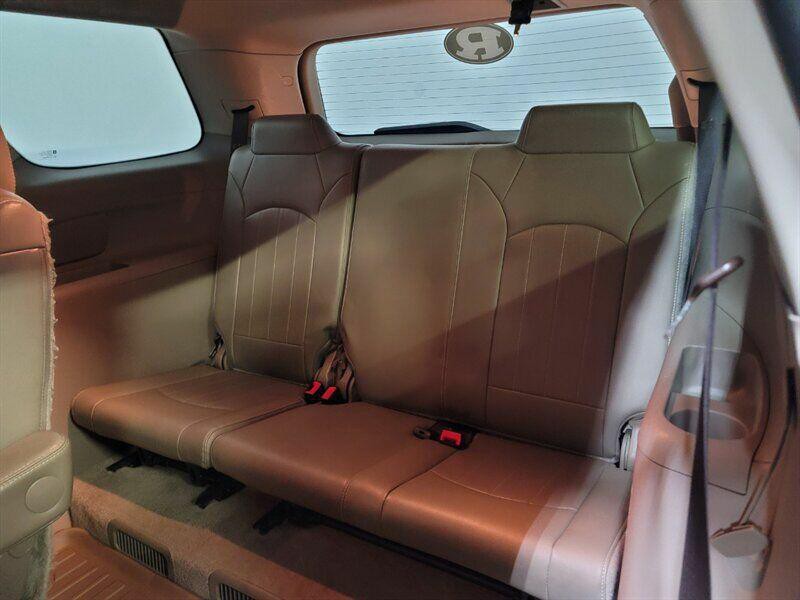 2015 GMC Acadia Image 8