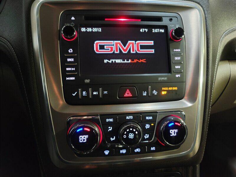 2015 GMC Acadia Image 16