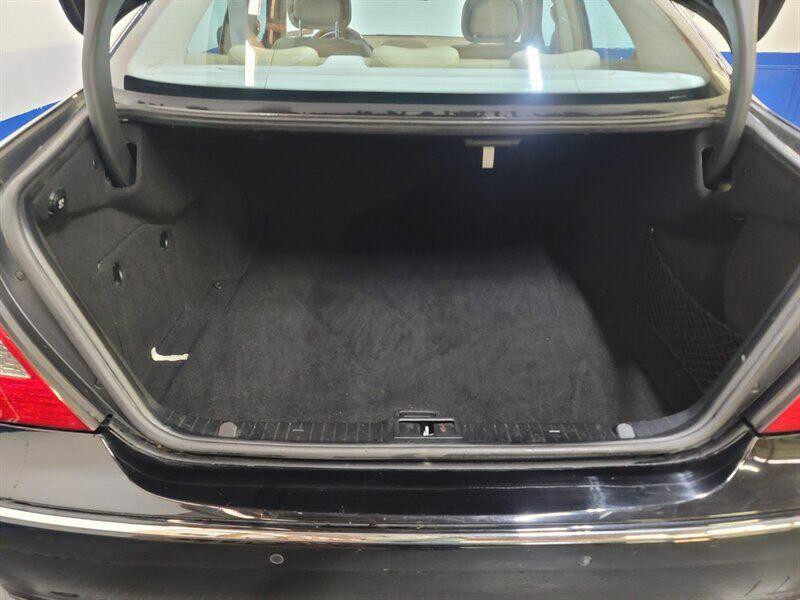 2008 Mercedes-Benz E-Class Image 23