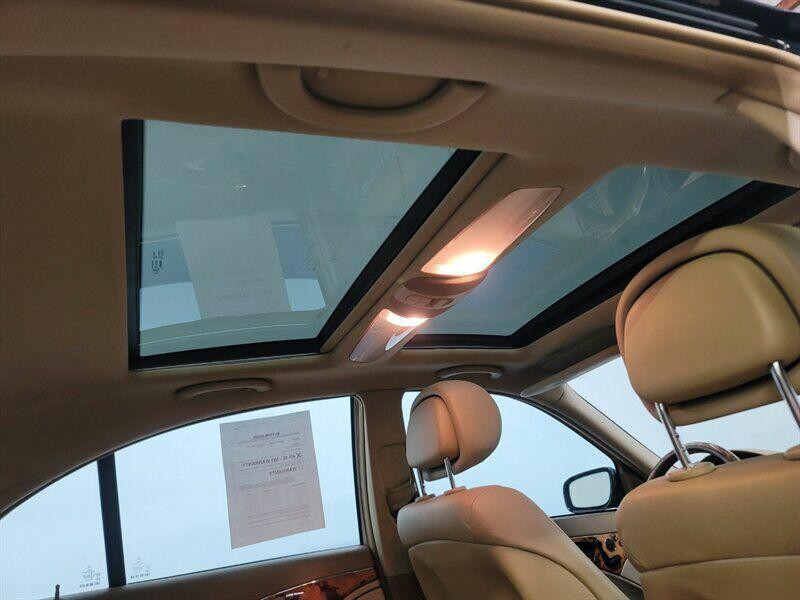 2008 Mercedes-Benz E-Class Image 29