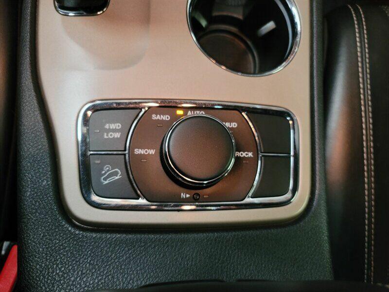 2014 Jeep Grand Cherokee Image 23