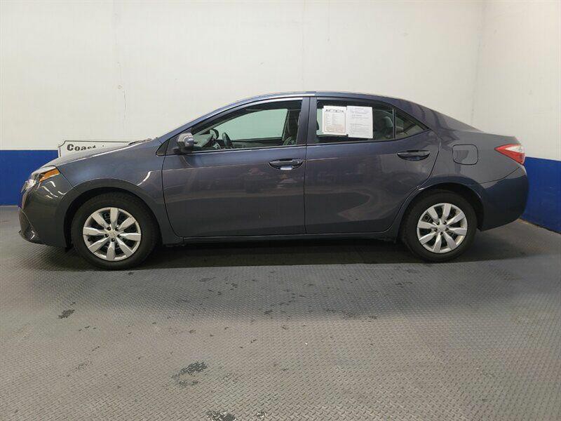 2016 Toyota Corolla Image 2