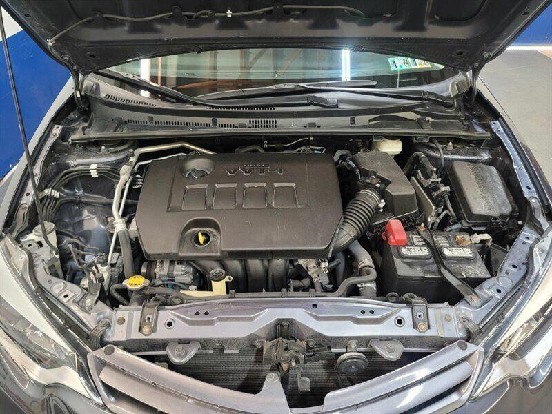 2016 Toyota Corolla Image 20
