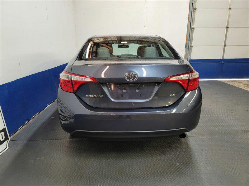 2016 Toyota Corolla Image 22