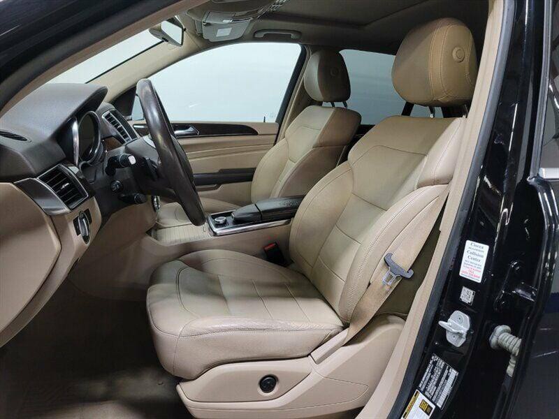 2015 Mercedes-Benz M-Class Image 5