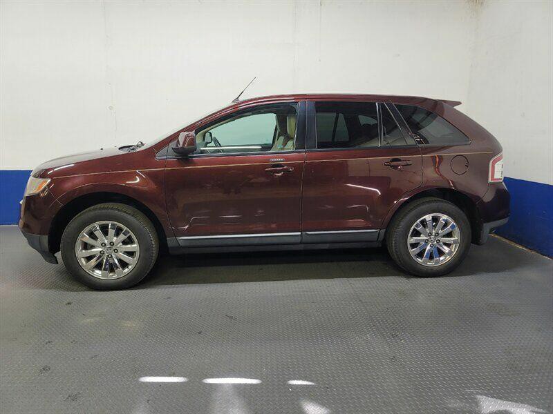 2010 Ford Edge Image 2
