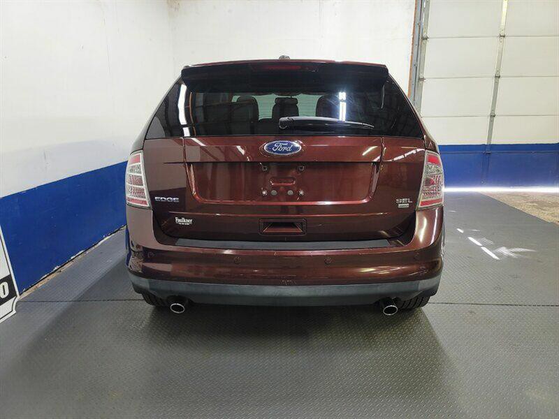 2010 Ford Edge Image 16