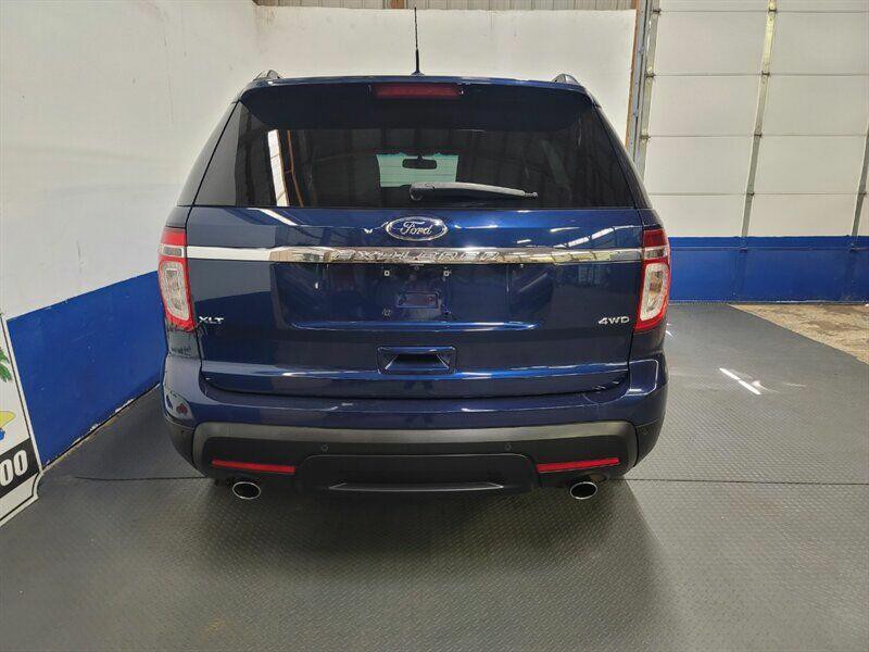 2012 Ford Explorer Image 24