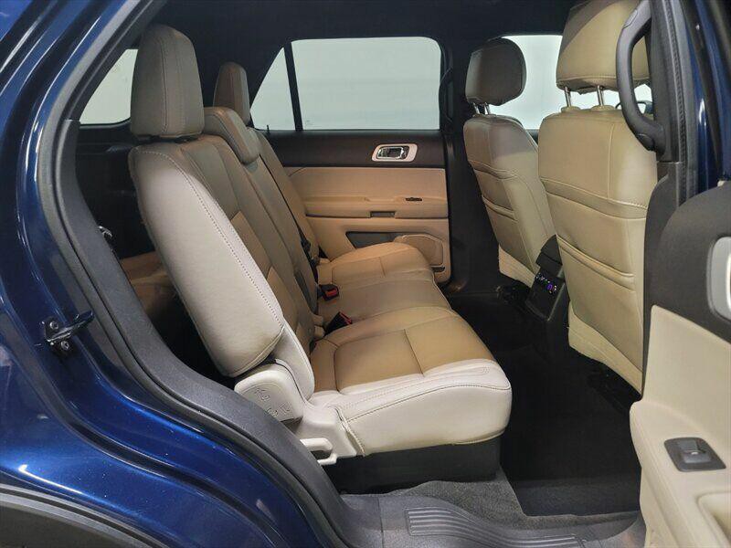 2012 Ford Explorer Image 30