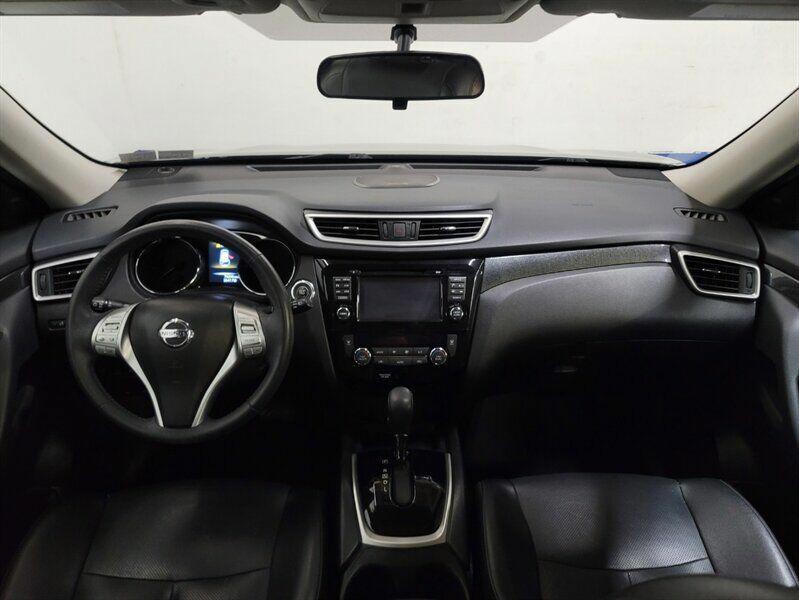 2015 Nissan Rogue Image 8