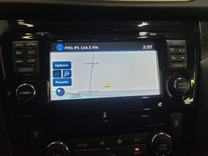 2015 Nissan Rogue Image 15