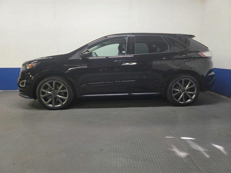 2018 Ford Edge Image 2