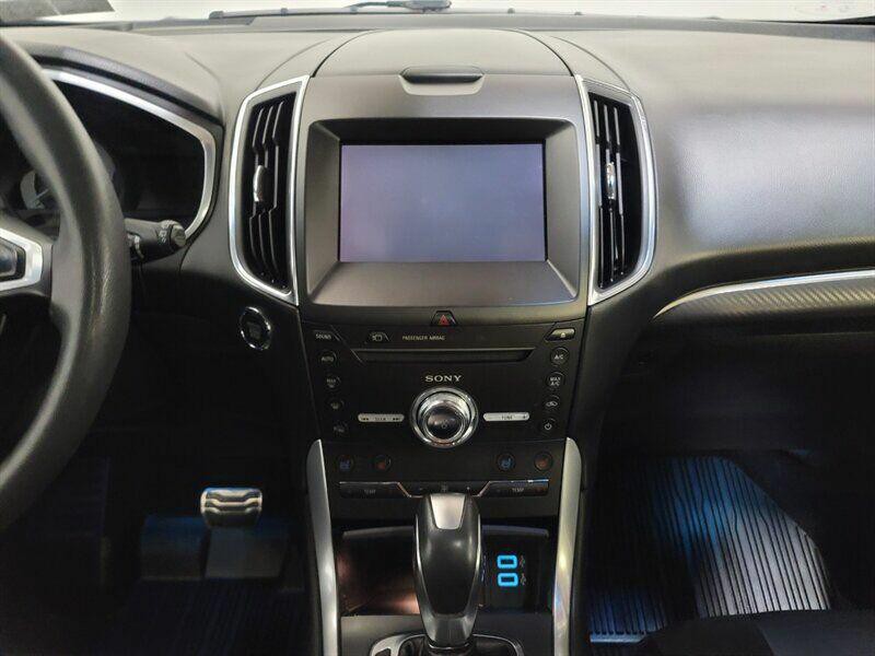 2018 Ford Edge Image 13